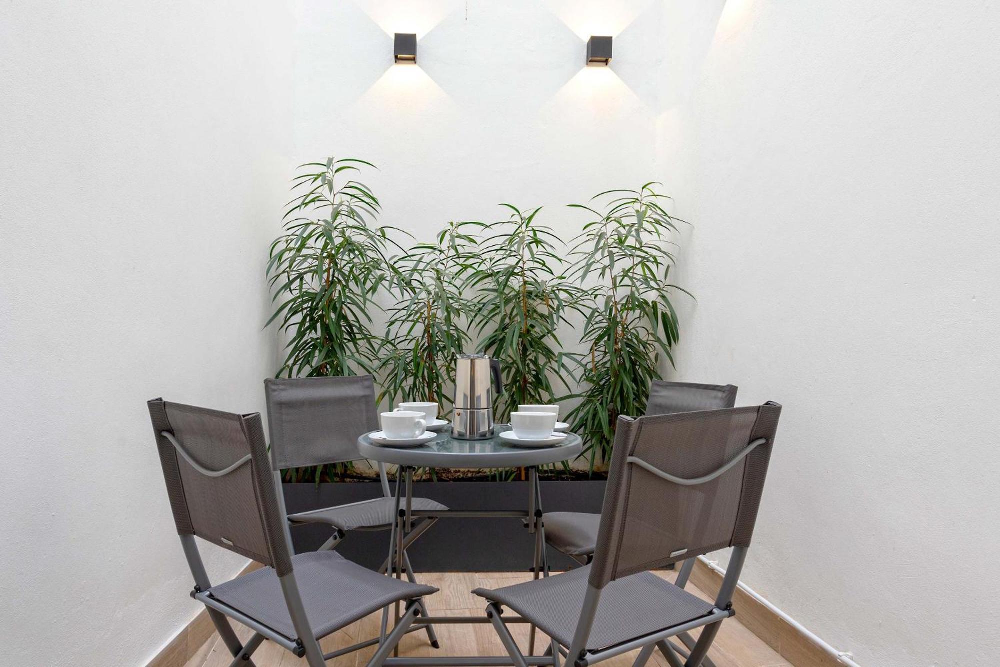 Genteel Home Museo Siviglia Esterno foto